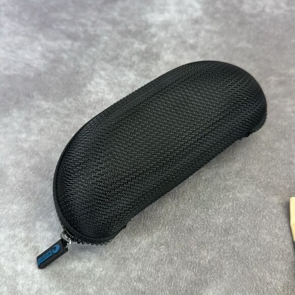 Costa Black Sunglasses Hard Case with Adjustable C-Line Retainer - Picture 3 of 7